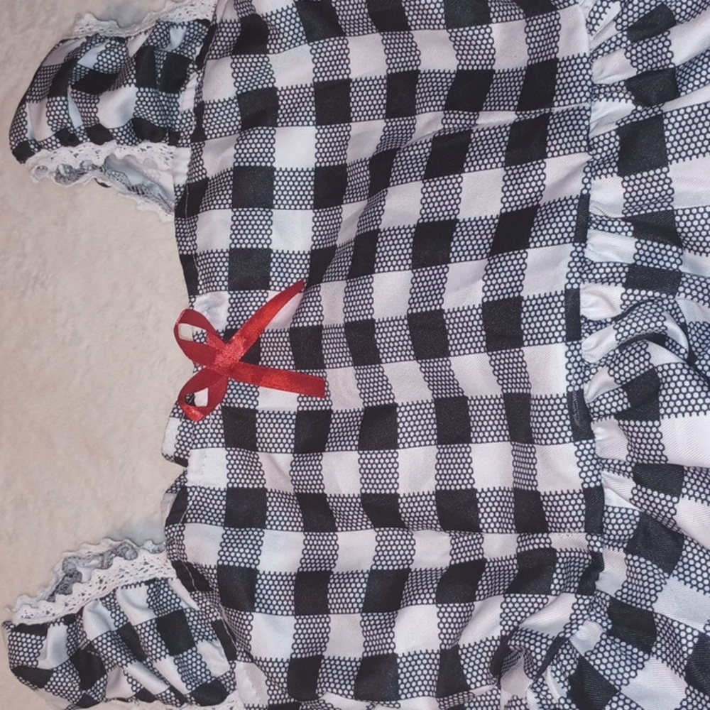 Little Red Riding Hood Costume - Picture 4 of 14